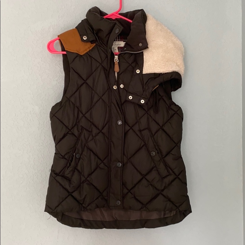 🌙H&M hunter green vest